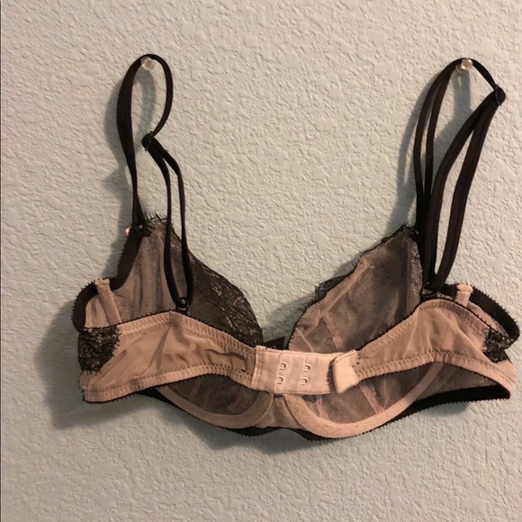 VS See-through Lace Bra 34c - Picture 2 of 4